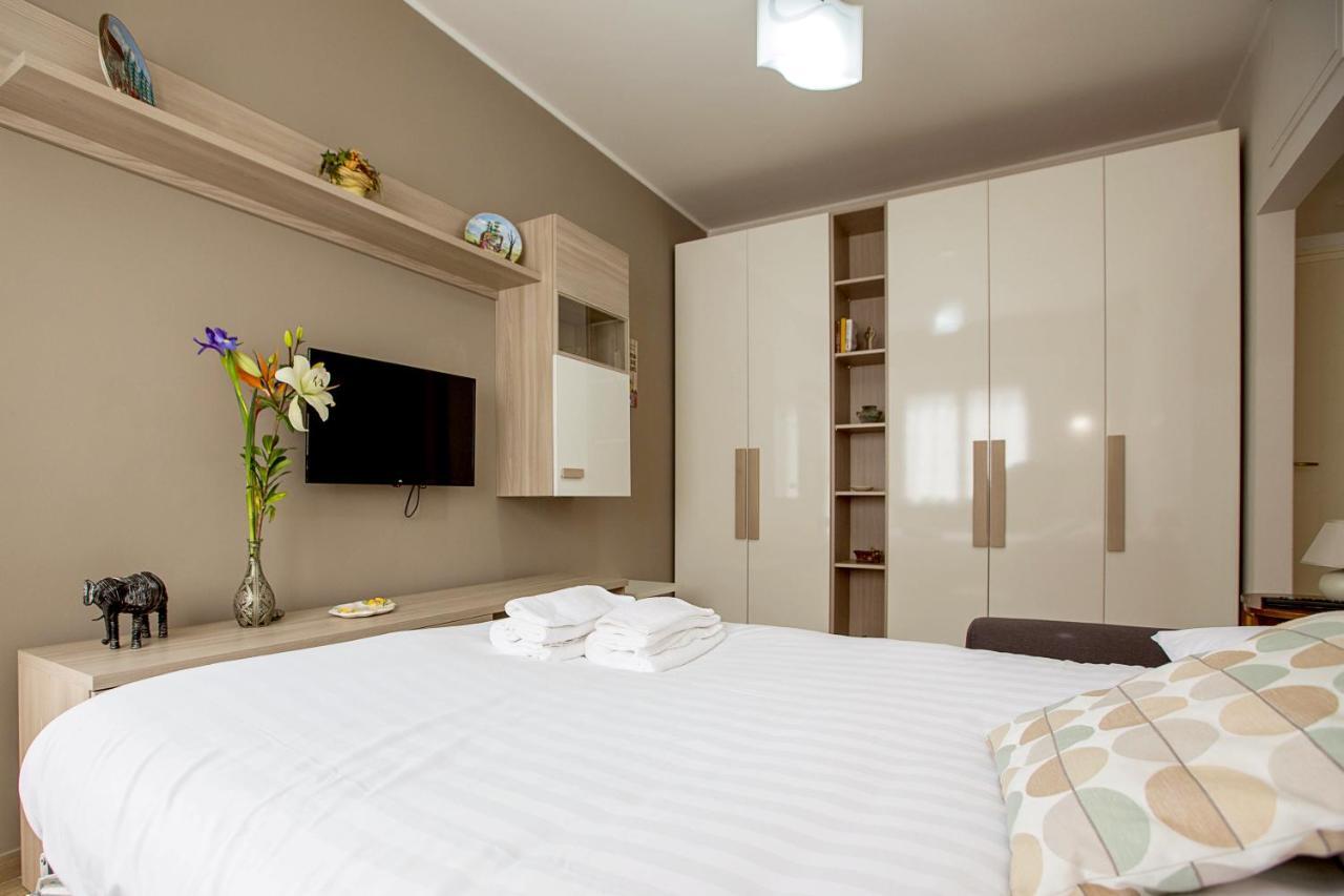 Lorenteggio Studio Apt Milano Esterno foto
